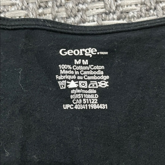 READ George | Black Tank - Picture 3 of 7